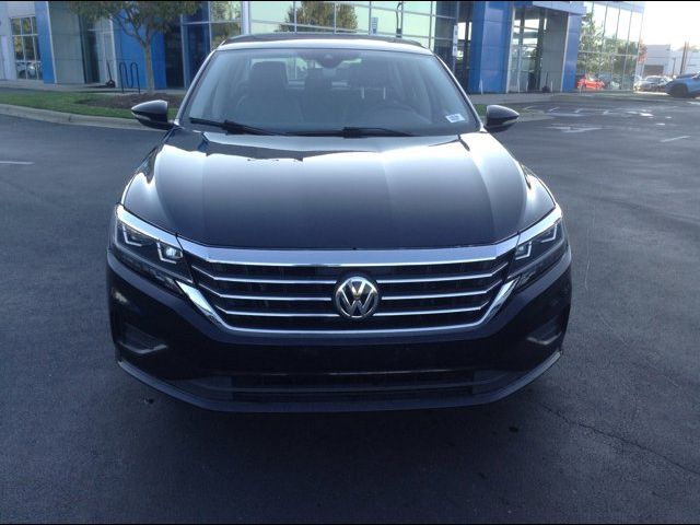 2020 Volkswagen Passat 2.0T SE