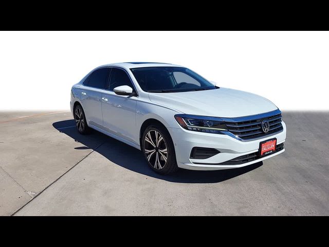 2020 Volkswagen Passat 2.0T SEL