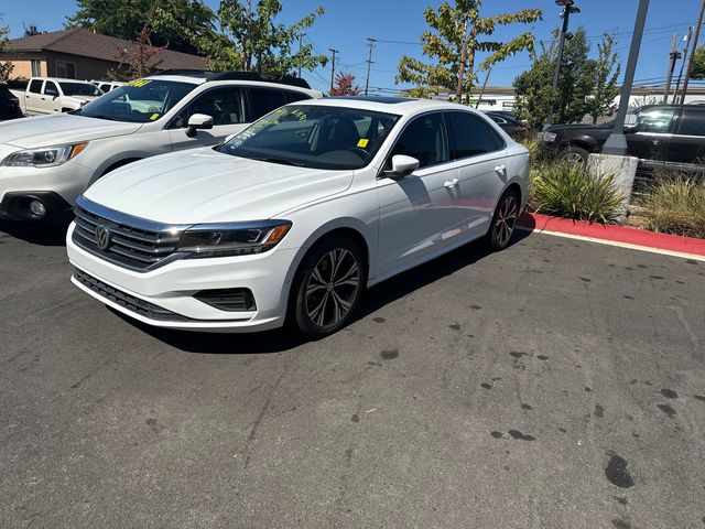 2020 Volkswagen Passat 2.0T SEL