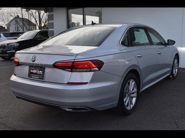 2020 Volkswagen Passat 2.0T SE