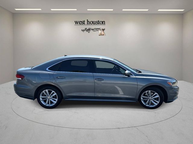 2020 Volkswagen Passat 2.0T SE