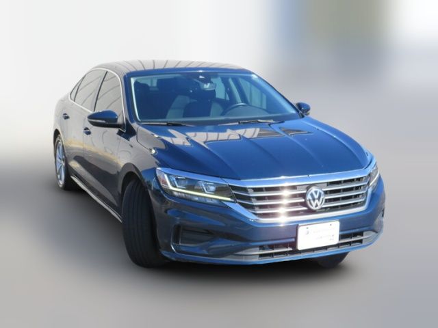 2020 Volkswagen Passat 2.0T SE