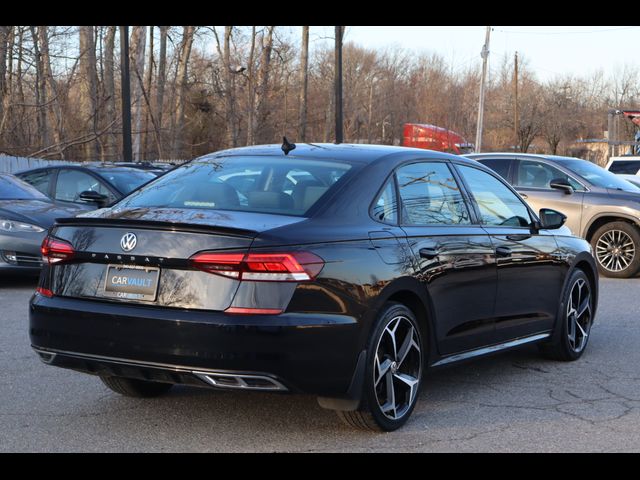 2020 Volkswagen Passat 2.0T R-Line