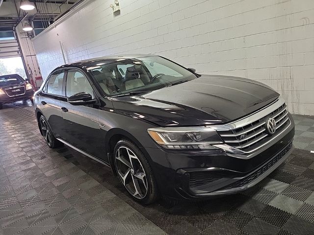 2020 Volkswagen Passat 2.0T R-Line