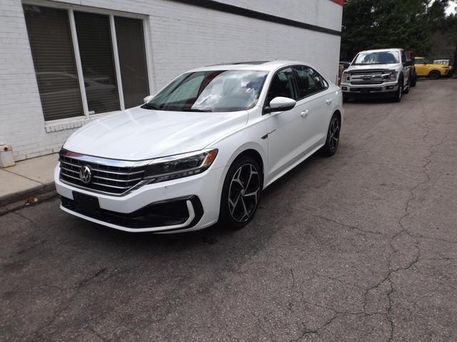 2020 Volkswagen Passat 2.0T R-Line