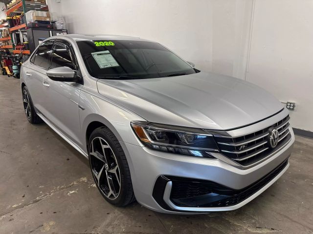 2020 Volkswagen Passat 2.0T R-Line