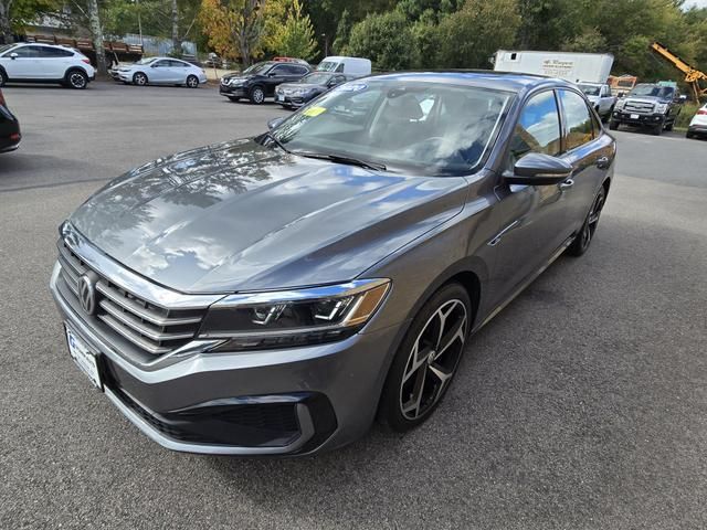 2020 Volkswagen Passat 2.0T R-Line