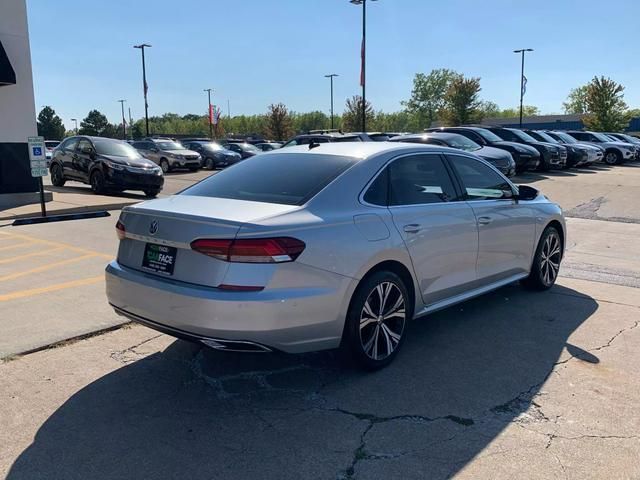 2020 Volkswagen Passat 2.0T SEL