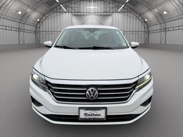 2020 Volkswagen Passat 2.0T SE