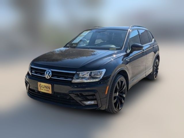 2020 Volkswagen Tiguan SE R-Line Black