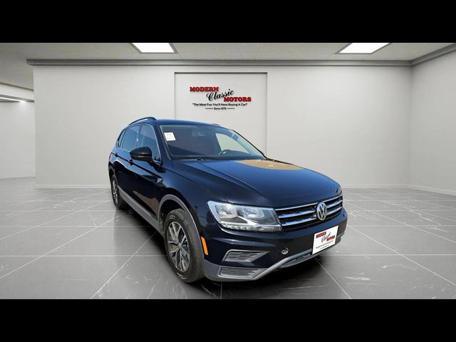 2020 Volkswagen Tiguan SE R-Line Black