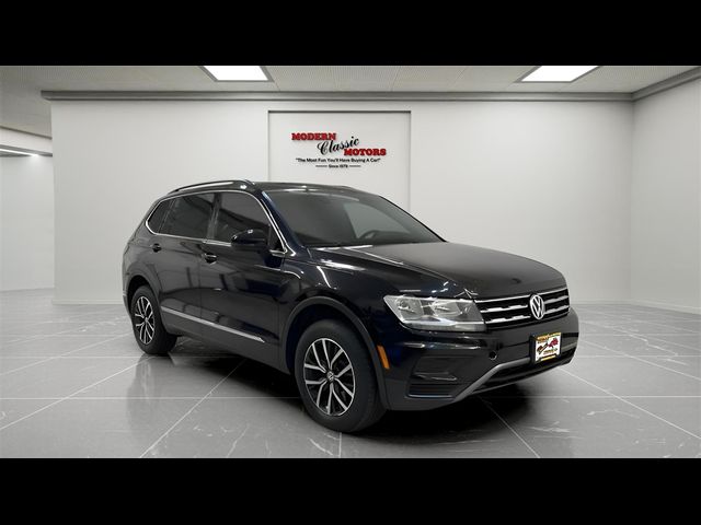 2020 Volkswagen Tiguan SE R-Line Black