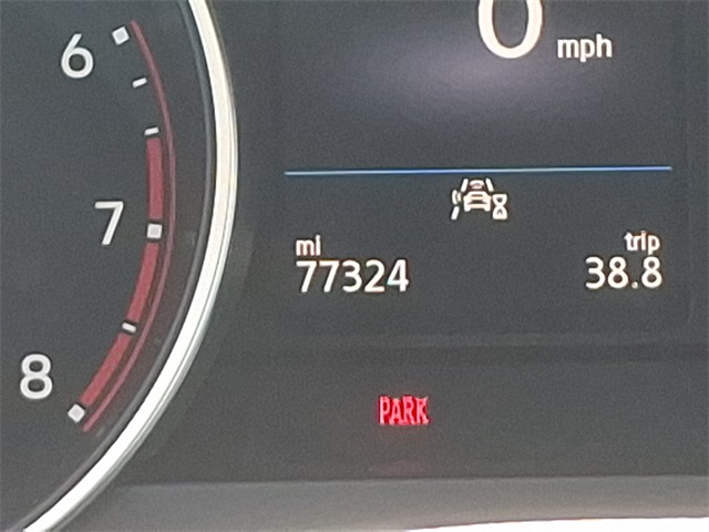 Vehicle image 19 of 30