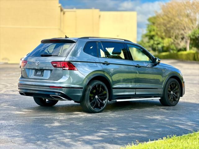 2020 Volkswagen Tiguan SE R-Line Black