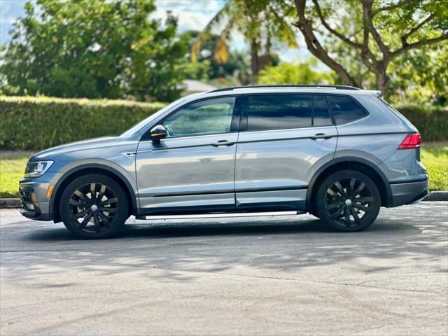 2020 Volkswagen Tiguan SE R-Line Black