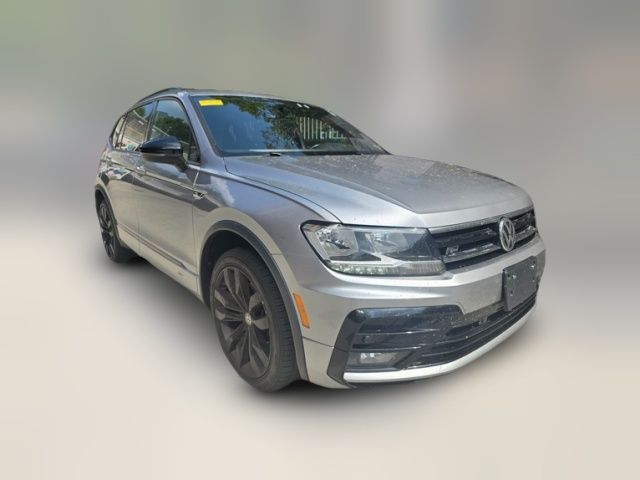 2020 Volkswagen Tiguan SE R-Line Black