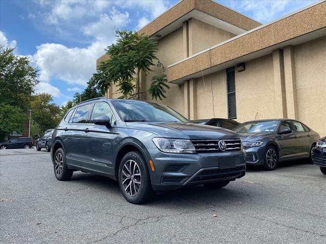 2020 Volkswagen Tiguan SE