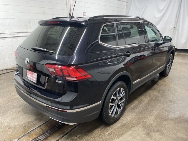 2020 Volkswagen Tiguan SE R-Line Black