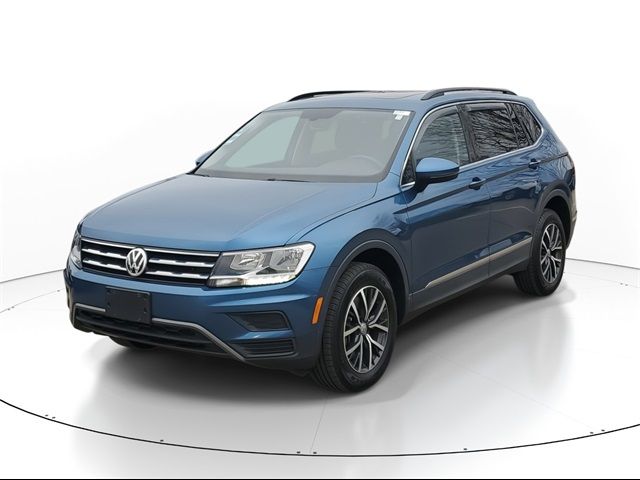 2020 Volkswagen Tiguan SE R-Line Black