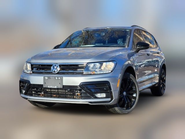 2020 Volkswagen Tiguan SE R-Line Black