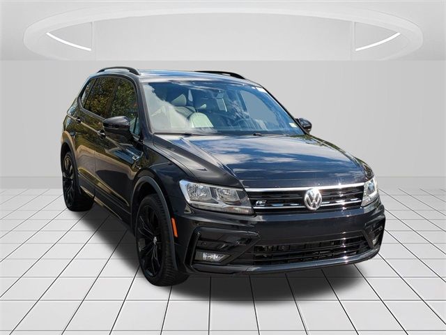 2020 Volkswagen Tiguan SE R-Line Black