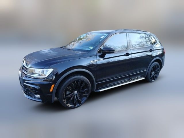 2020 Volkswagen Tiguan SE R-Line Black