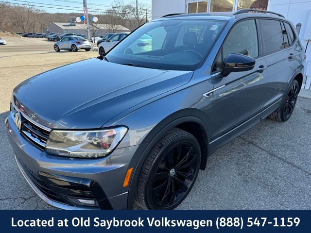 2020 Volkswagen Tiguan SE R-Line Black
