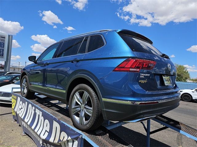 2020 Volkswagen Tiguan SE R-Line Black