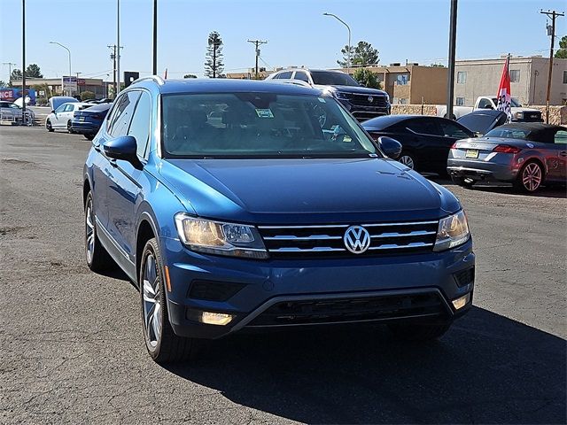 2020 Volkswagen Tiguan SE R-Line Black