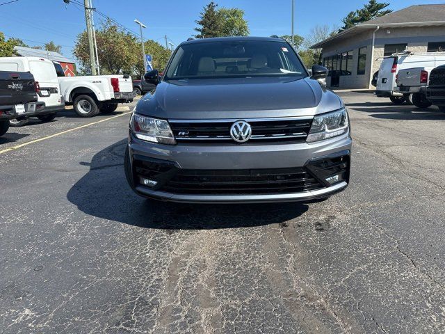 2020 Volkswagen Tiguan SE R-Line Black