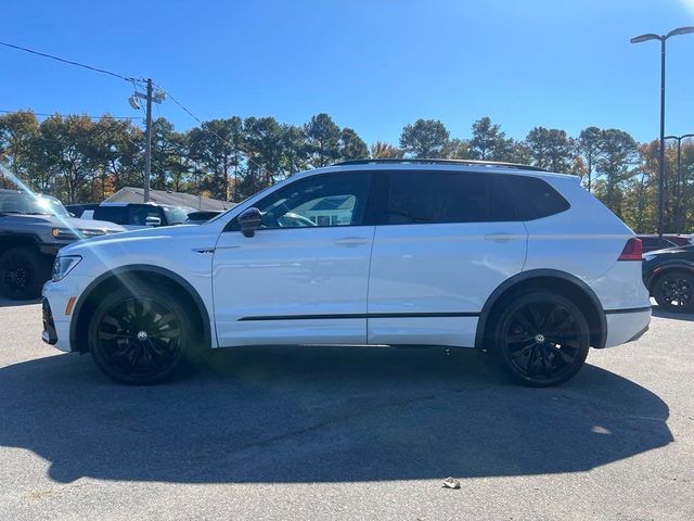 2020 Volkswagen Tiguan SE R-Line Black