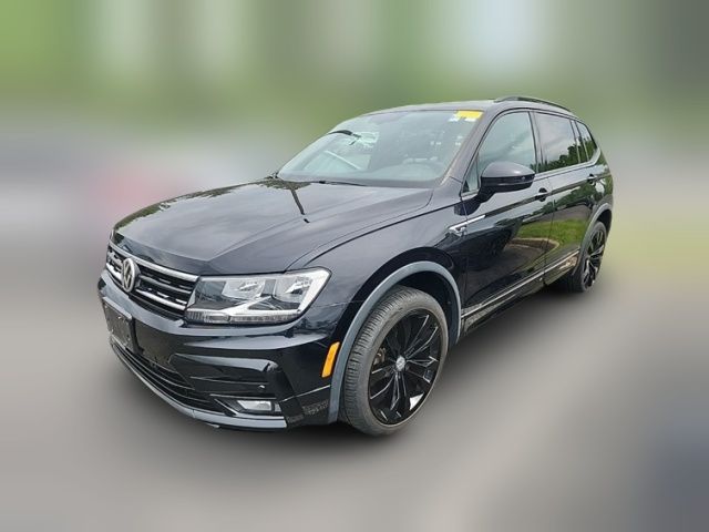 2020 Volkswagen Tiguan SE R-Line Black