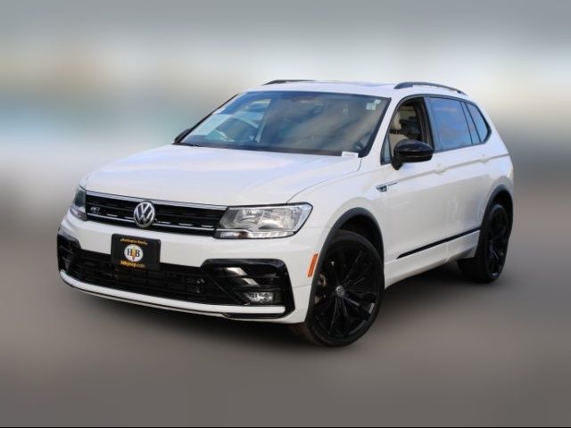 2020 Volkswagen Tiguan SE R-Line Black