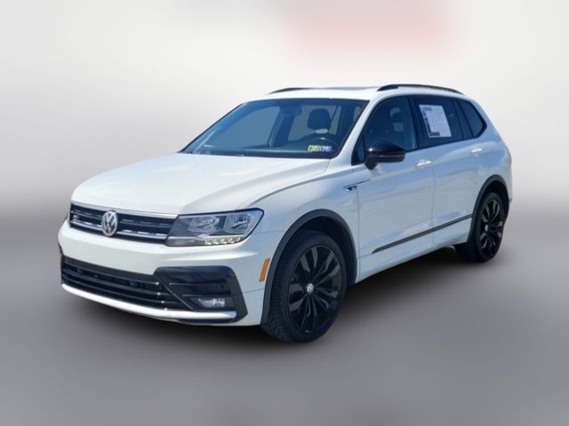 2020 Volkswagen Tiguan SE R-Line Black