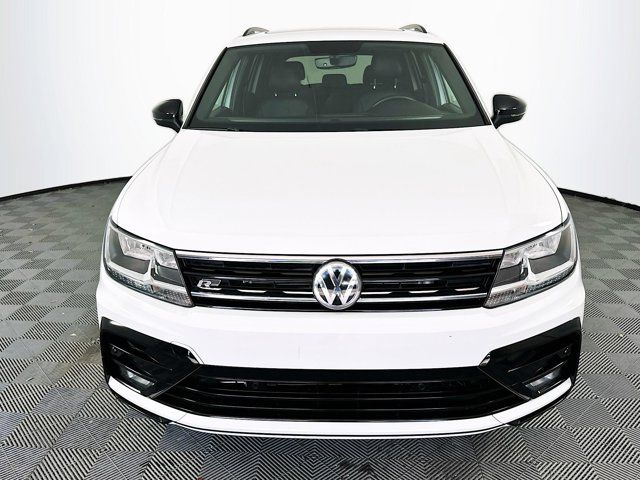 2020 Volkswagen Tiguan SE R-Line Black