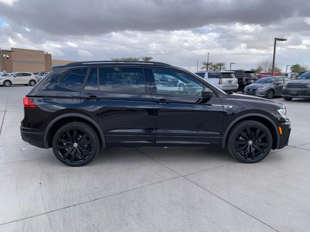 2020 Volkswagen Tiguan SE R-Line Black