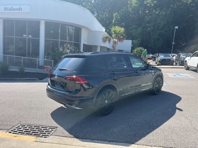 2020 Volkswagen Tiguan SE R-Line Black