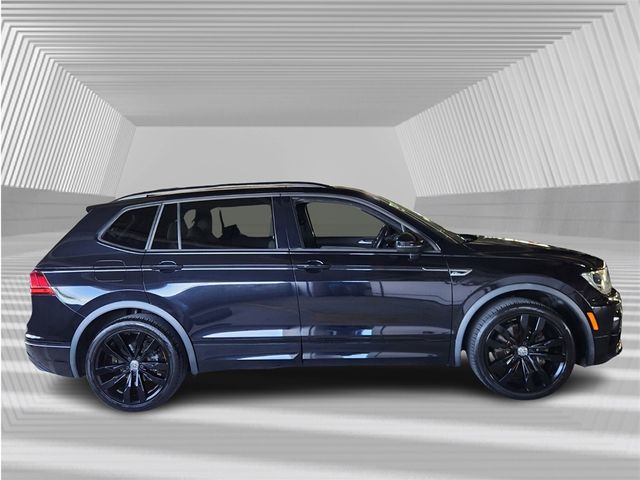 2020 Volkswagen Tiguan SE R-Line Black