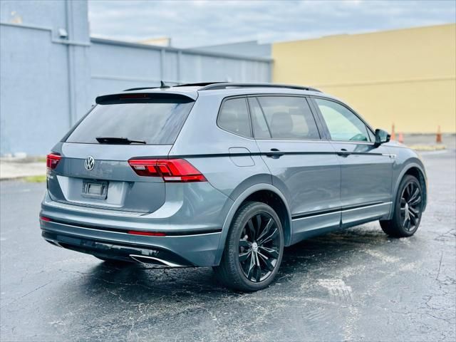 2020 Volkswagen Tiguan SE R-Line Black