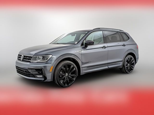 2020 Volkswagen Tiguan SE R-Line Black