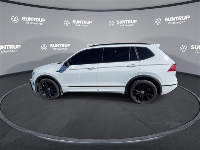 2020 Volkswagen Tiguan SE R-Line Black