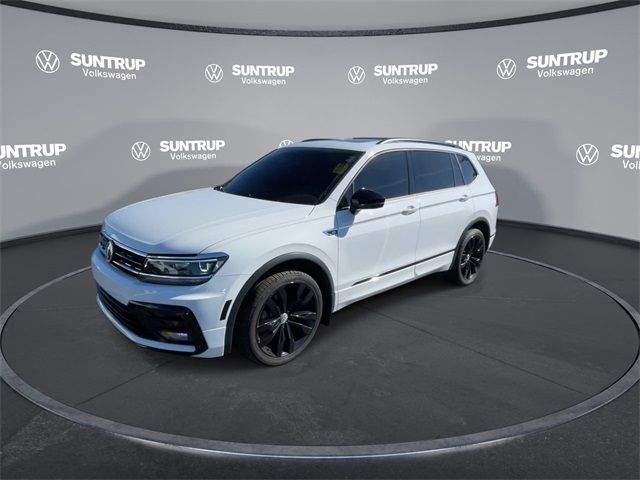 2020 Volkswagen Tiguan SE R-Line Black