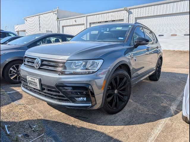 2020 Volkswagen Tiguan SE R-Line Black