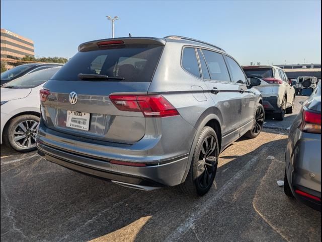 2020 Volkswagen Tiguan SE R-Line Black