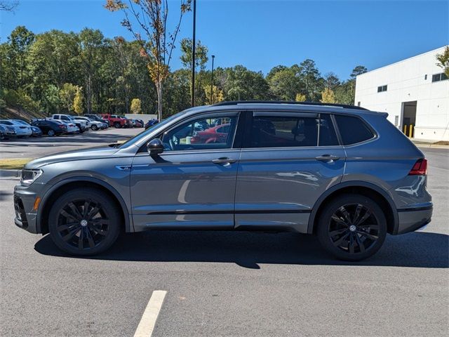 2020 Volkswagen Tiguan SE R-Line Black