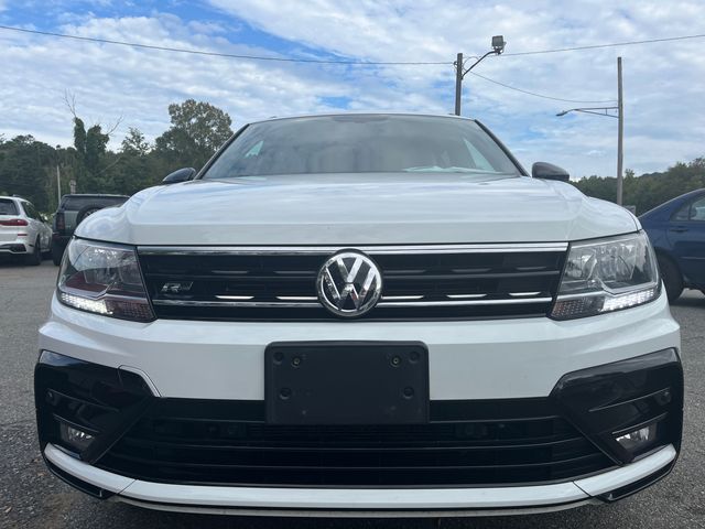 2020 Volkswagen Tiguan SE R-Line Black