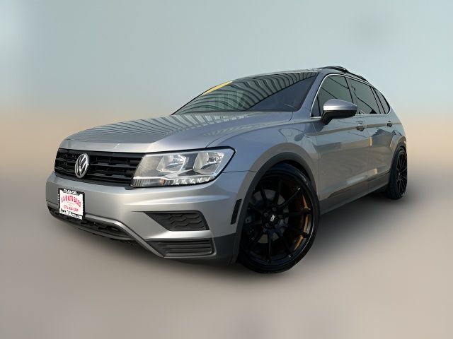 2020 Volkswagen Tiguan SE R-Line Black