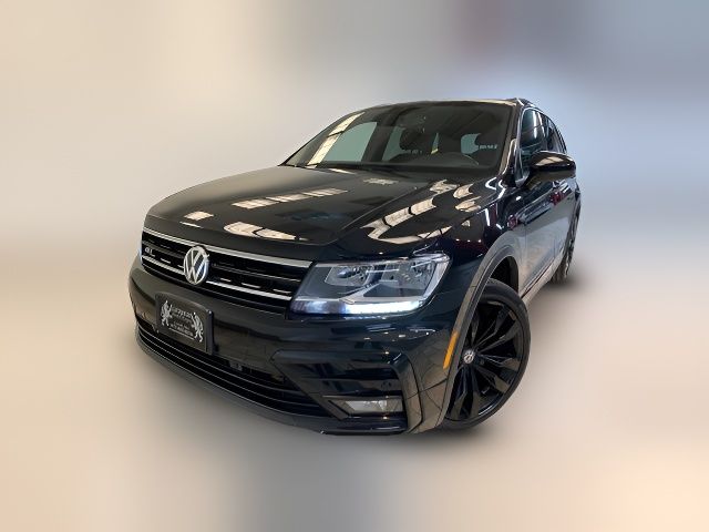 2020 Volkswagen Tiguan SE R-Line Black