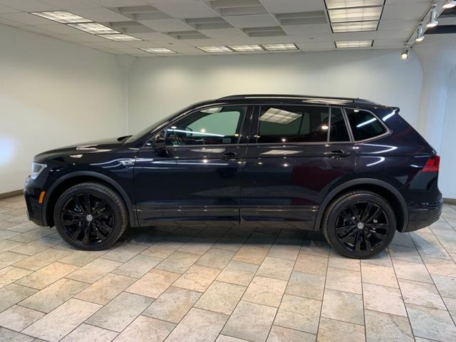 2020 Volkswagen Tiguan SE R-Line Black