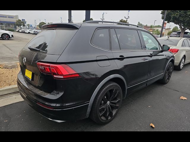 2020 Volkswagen Tiguan SE R-Line Black